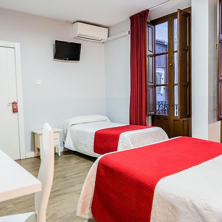 Hostal Sonia Гранада Екстер'єр фото