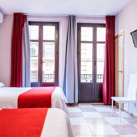 Hostal Sonia Гранада Екстер'єр фото