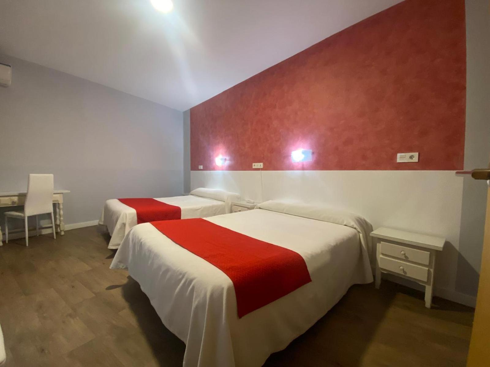 Hostal Sonia Гранада Екстер'єр фото