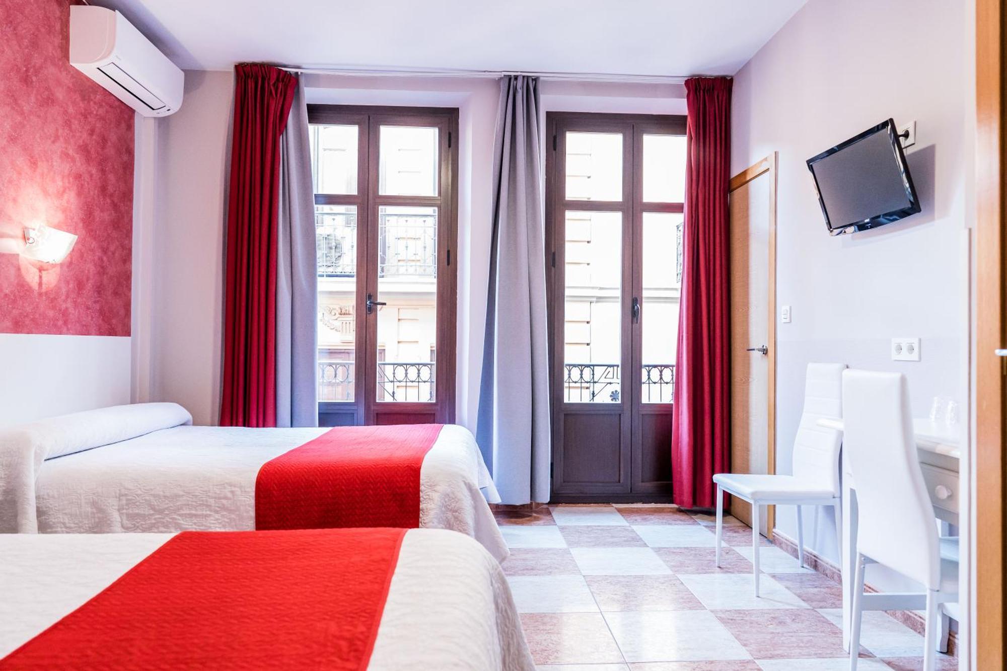 Hostal Sonia Гранада Екстер'єр фото