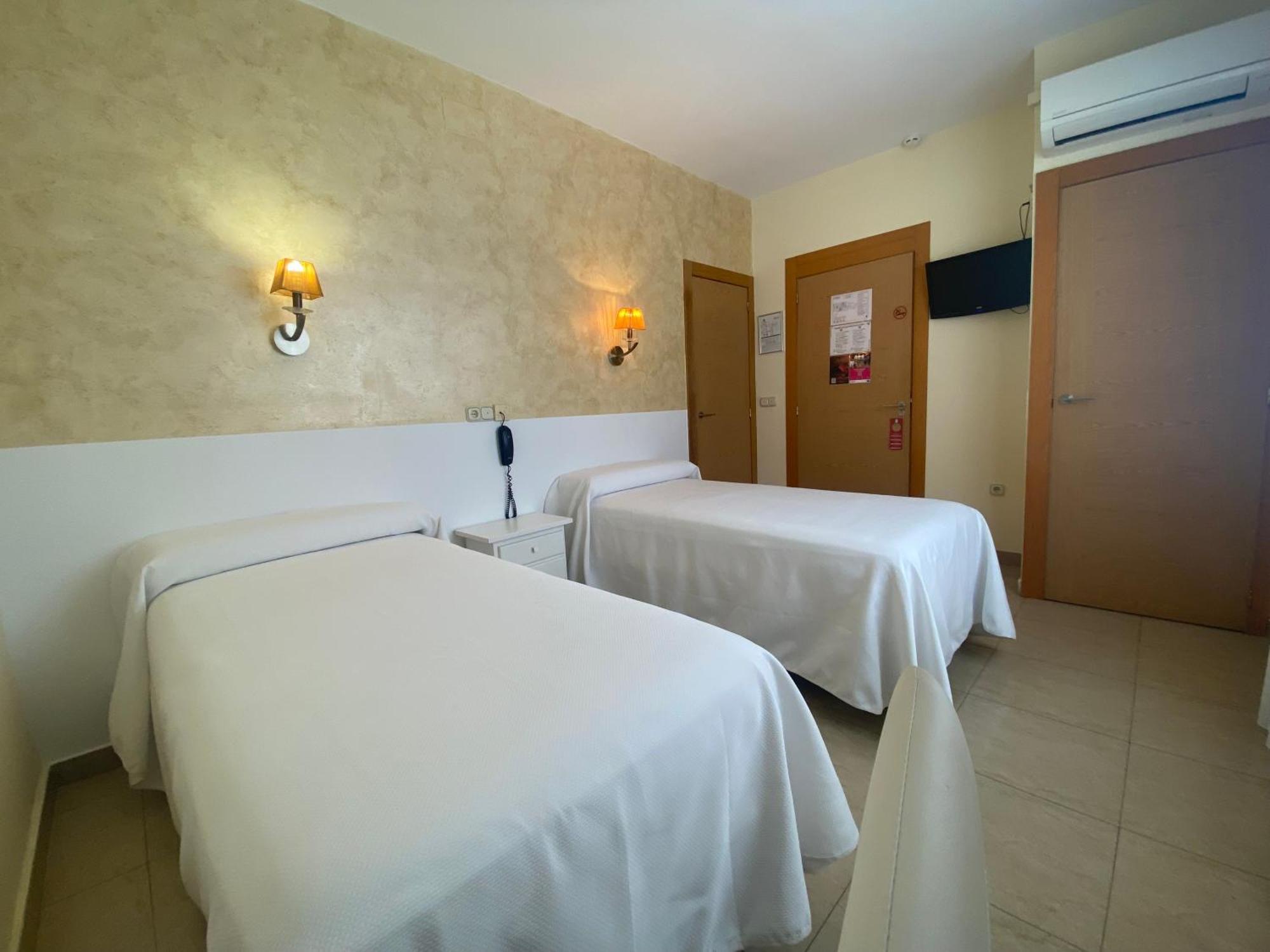 Hostal Sonia Гранада Екстер'єр фото